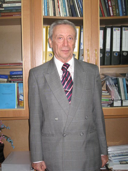 Шкляж Й.М